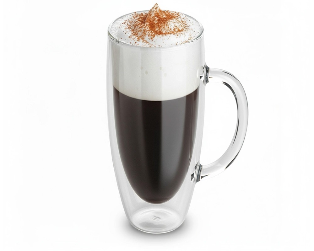 Doppelwandiges Glas mit Henkel 600 ml