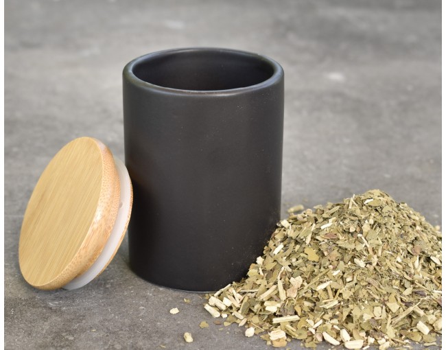 Elegant spice containers made of ceramic and bamboo, set of 8