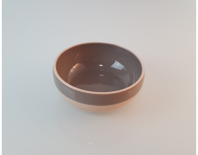 Bol de céréales beige-marron