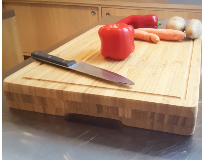 Solid cutting board