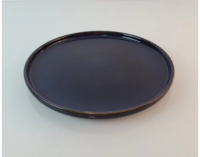 Speiseteller dunkelblau aus Keramik