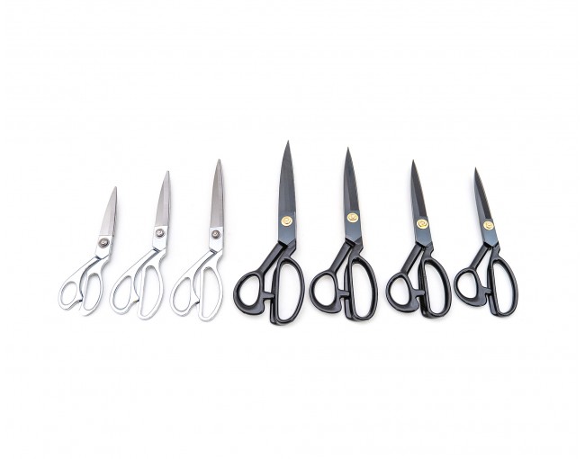 Schneiderschere aus Carbonstahl 3 Finger 23cm