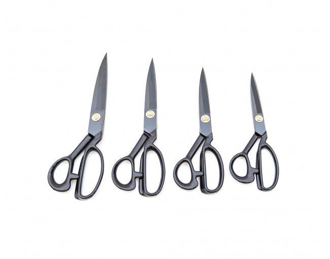 Schneiderschere aus Carbonstahl 3 Finger 23cm