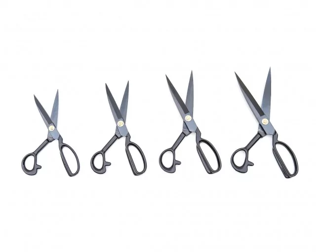 Schneiderschere aus Carbonstahl 3 Finger 31cm