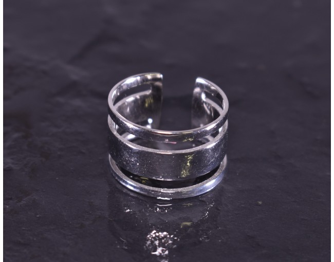 Silberring mit drei Ebenen offen