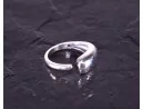 Glänzender Silberring modern offen