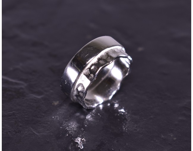 Dualistisch designter Silberring