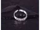 Filigraner Silberring mit angeordneten Kugeln
