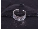 Geometrischer Silberring mit glattpolierten Kügelchen