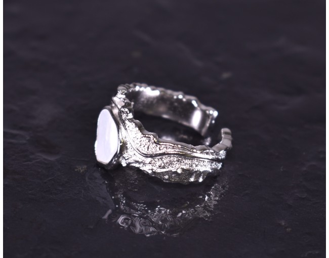 Glamourös romantischer Silberring