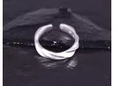 Matter Silberring mit gedrehtem Design
