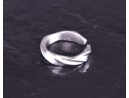 Matter Silberring mit gedrehtem Design