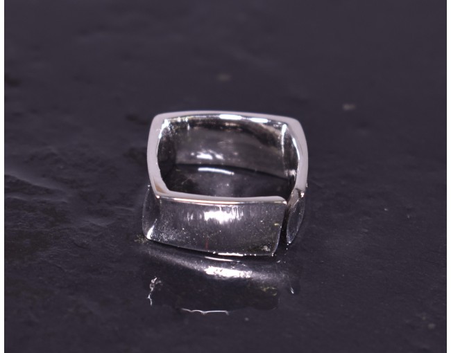 Quadratisch moderner Silberring offen