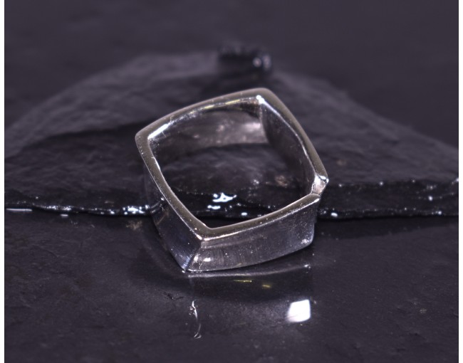 Quadratisch moderner Silberring offen