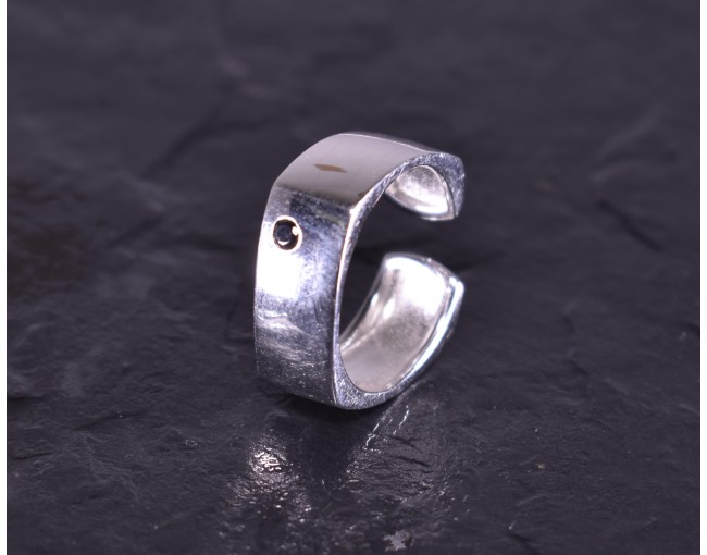Quadratischer Silberring offen