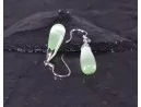 Silberohrhänger mit grünem Opal in Tropfenform