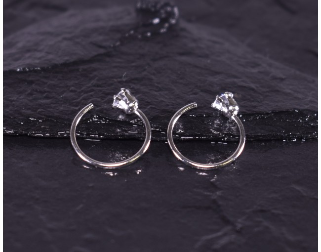 Silberohrring mit Zirkonstein