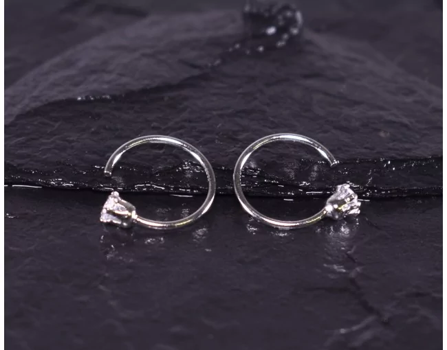 Silberohrring mit Zirkonstein
