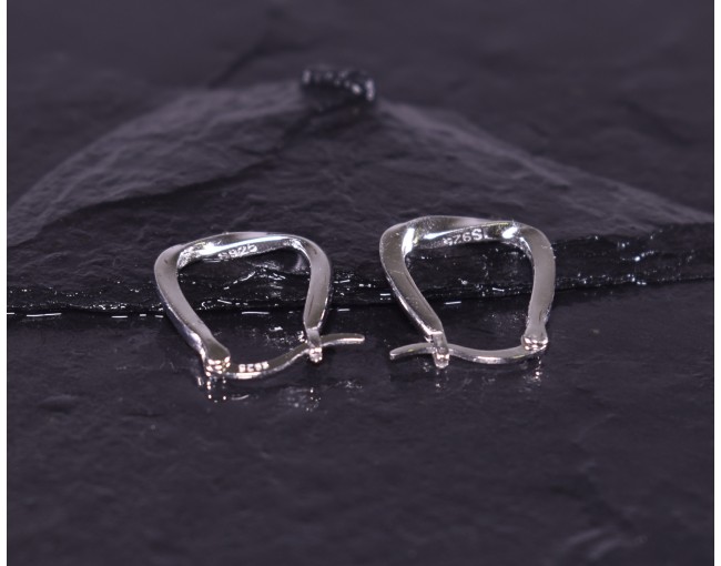 Silberohrringe in Trapezform