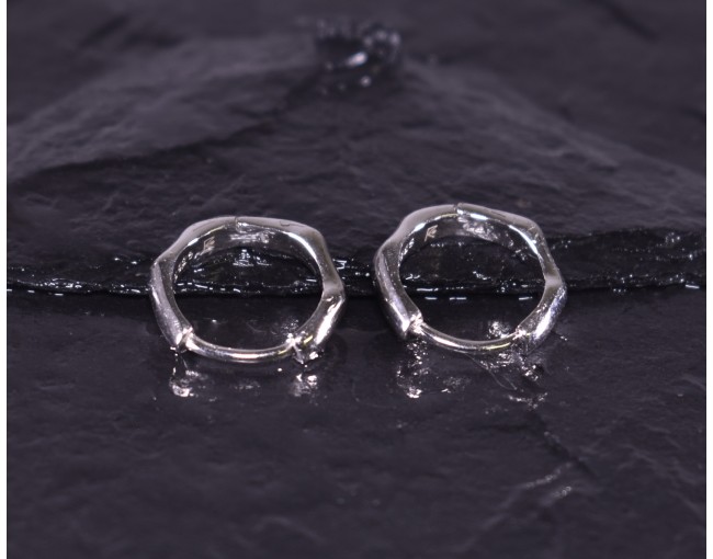 Silberohrringe mit abgerundeter Sternform