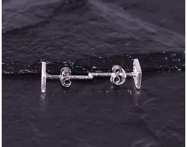 Silberohrstecker mit Briefmotiv