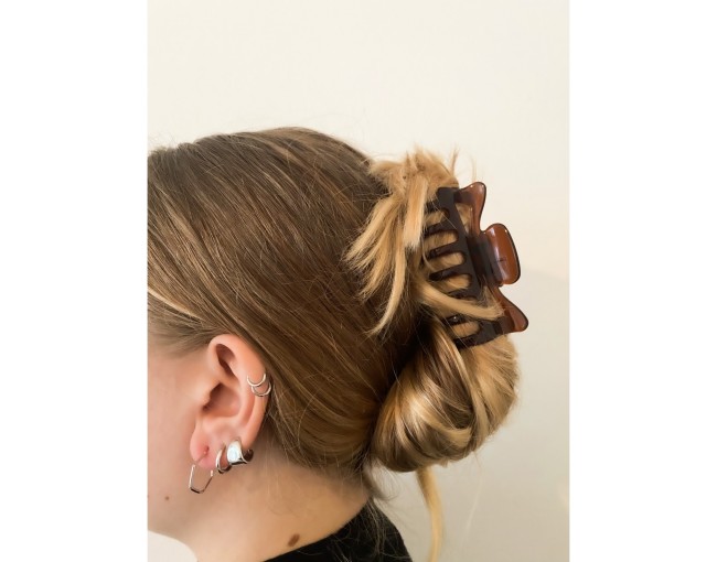 Silberohrstecker mit geometrischer Sternform