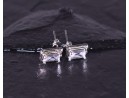Silberohrstecker mit rechteckigem Zirkon