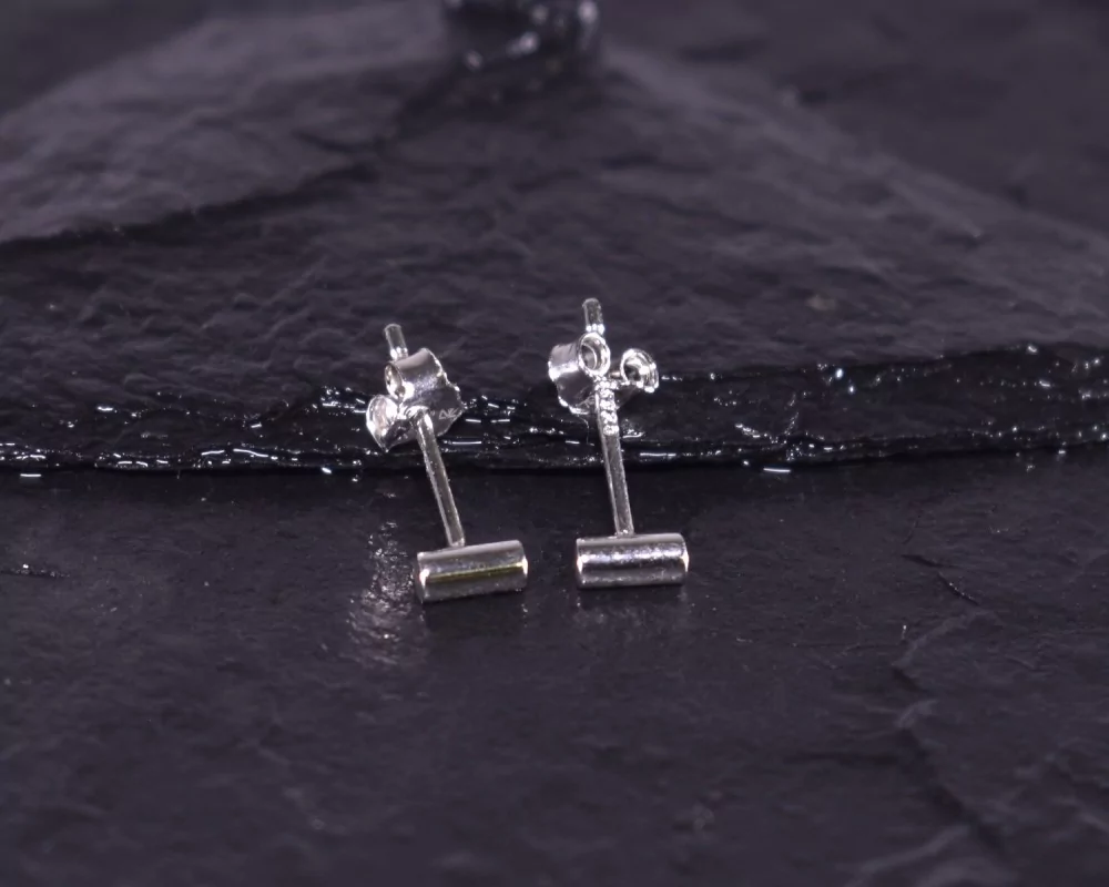 Silberohrstecker mit Zylinderform