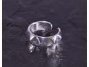 Silberring im Punk Design