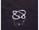 Silberring mit filigran sich kreuzenden Ringschienen