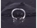 Silberring mit gedrehter Ringschiene