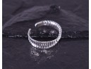 Silberring mit gedrehter Ringschiene