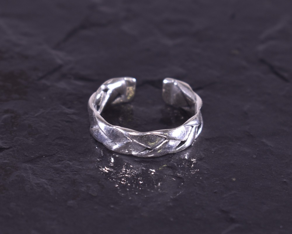 Silbering mit geflochtenen SibersträngenSilberring