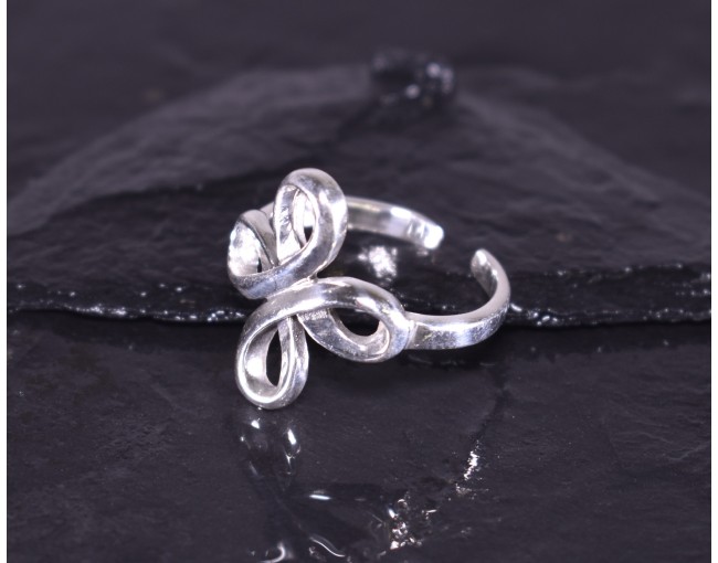 Silberring mit Kleeblattmotiv