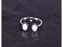 Silberring mit symmetrischer Grundform