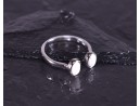 Silberring mit symmetrischer Grundform