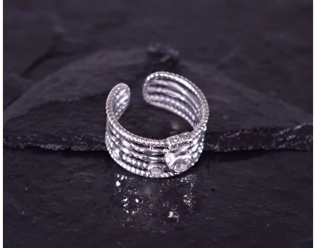 Vintage Silberring mit mehreren verzierten Ebenen