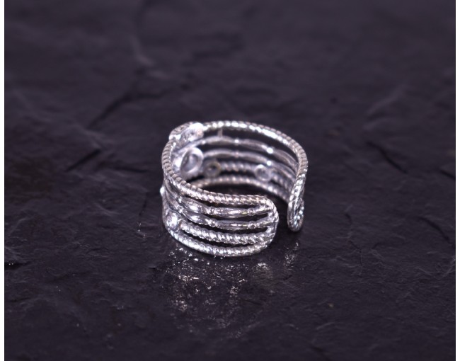 Vintage Silberring mit mehreren verzierten Ebenen