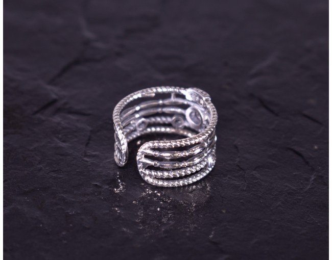 Vintage Silberring mit mehreren verzierten Ebenen