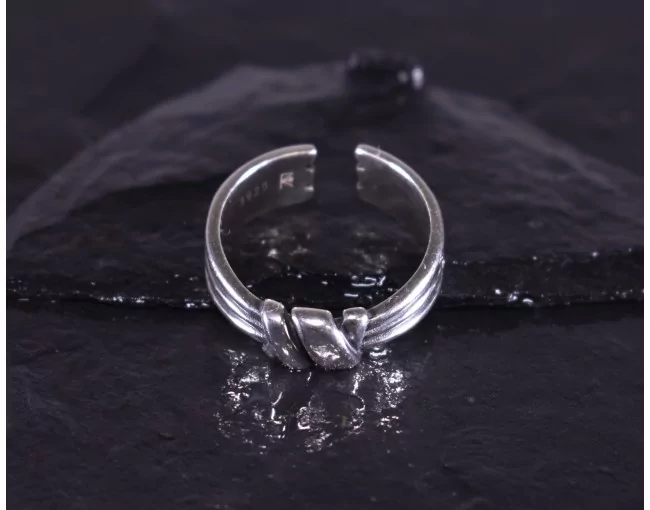 Vintage Silberring mit Seilknotenoptik