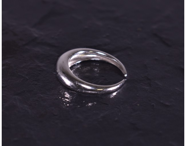 Zeitlos eleganter Silberring